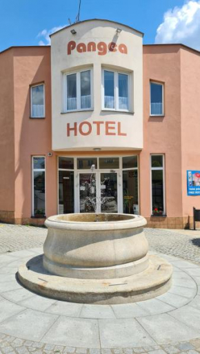 Hotel Pangea, Telc